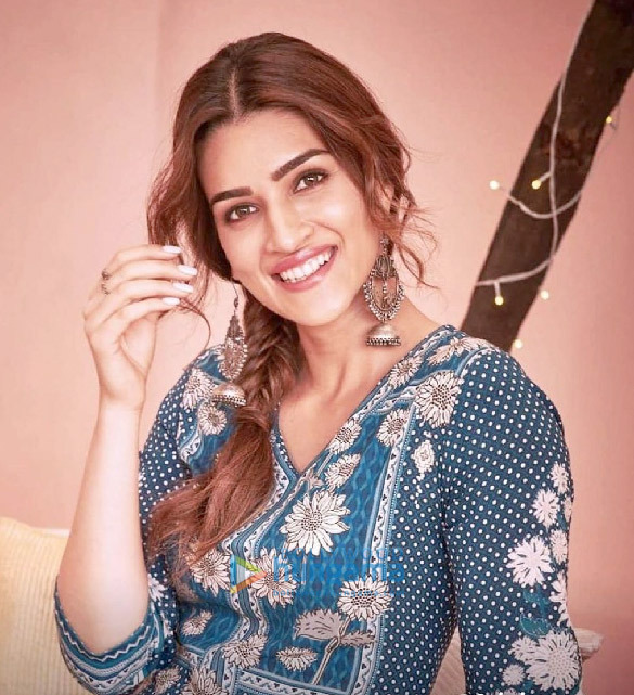 kriti sanon 1 104