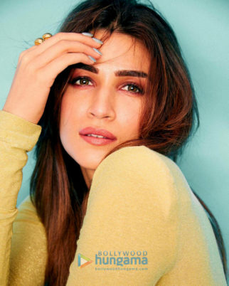 Celebrity Photos of Kriti Sanon