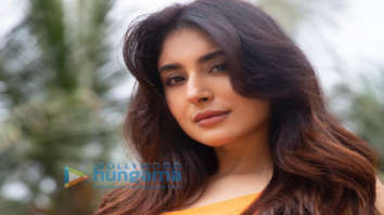Celebrity Photos of Kritika Kamra