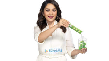 Celebrity Photos of Madhuri Dixit