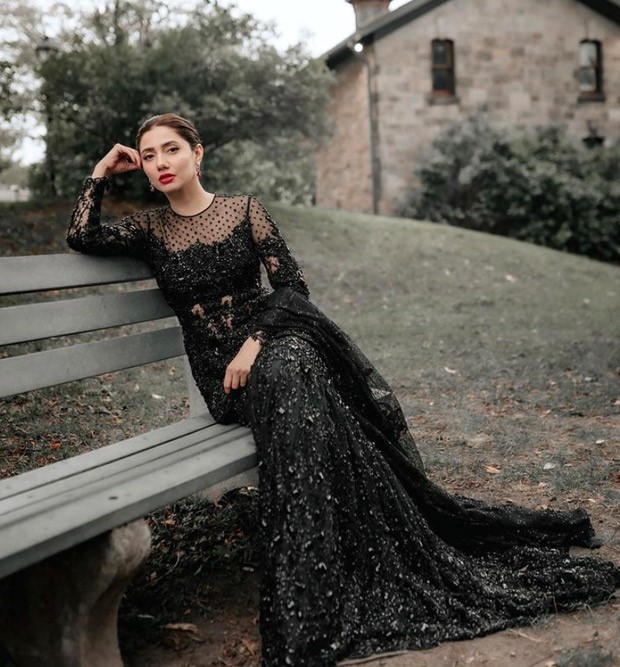 Mahira Khan casts a spell with her beauty in black sequinned dress amid reports of her Hollywood debut with Will Smith