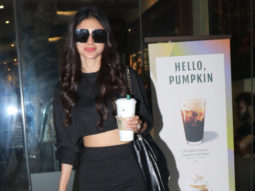 Mouni Roy greets paps in all-black outfit at the airport