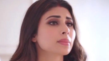 Mouni Roy has an effective solution for dry and chapped lips