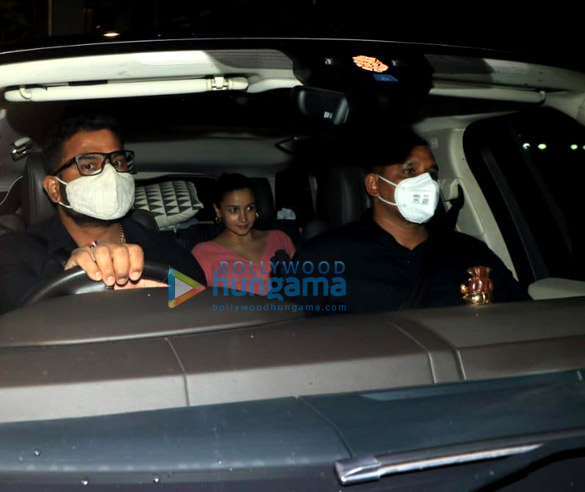 photos alia bhatt snapped in bandra 4 3