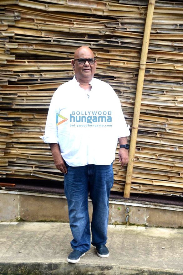 photos arbaaz khan raveena tandon satish kaushik and team patna shukla snapped for brunch at bastian i 4