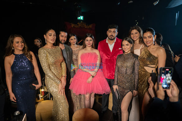 photos bollywood stars at hitesh khushlanis birthday party in dubai 6