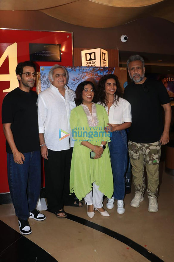 photos celebs snapped at middle class love premiere in juhu 6