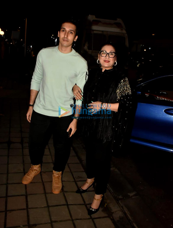 photos govindas wife sunita ahuja snapped with son yashvardan ahuja at hakkasan in bandra 4