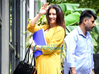 Photos: Nimrat Kaur, Bhagyashree and Subodh Bhave spotted at Maddock Films’ office in Santacruz