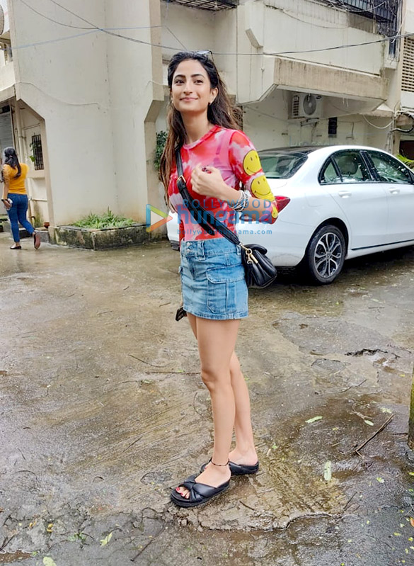 photos palak tiwari snapped at kromakay salon in juhu 3