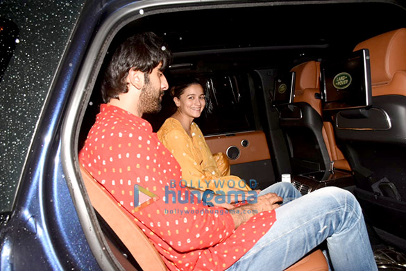 photos ranbir kapoor and alia bhatt spotted at a dubbing studio 3
