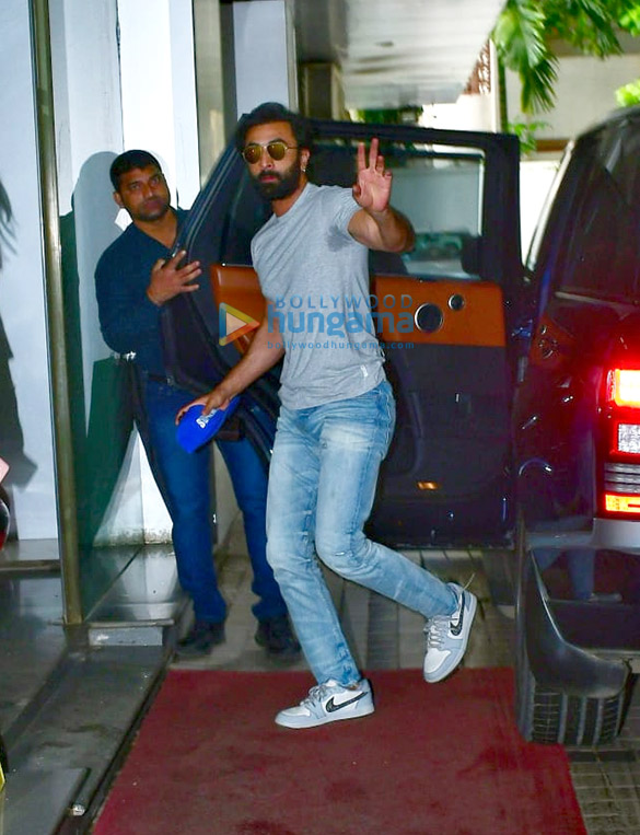 Photos: Ranbir Kapoor snapped at the T-Series office in Andheri