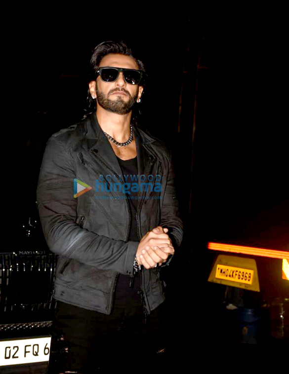 Photos: Ranveer Singh snapped in Mumbai Photos: Ranveer Singh snapped in Mumbai