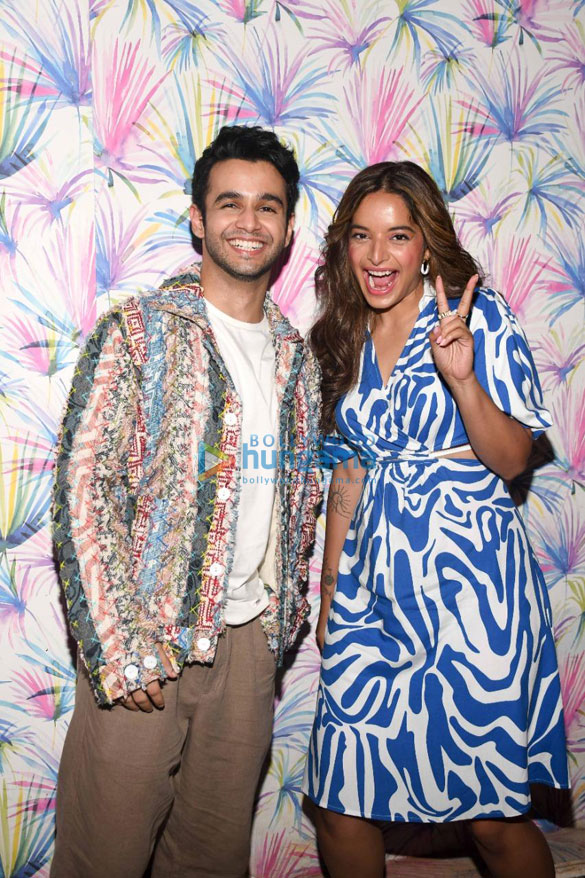 photos rochak kohli and lisa mishras grace the launch of their latest single door akhiyon se 4