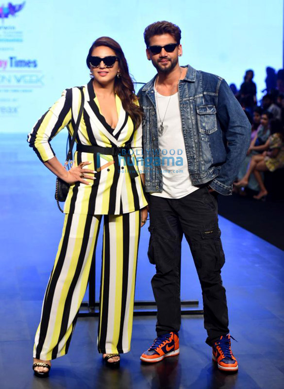 photos sonakshi sinha zaheer iqbal and huma qureshi snapped attending the bombay times fashion week 4
