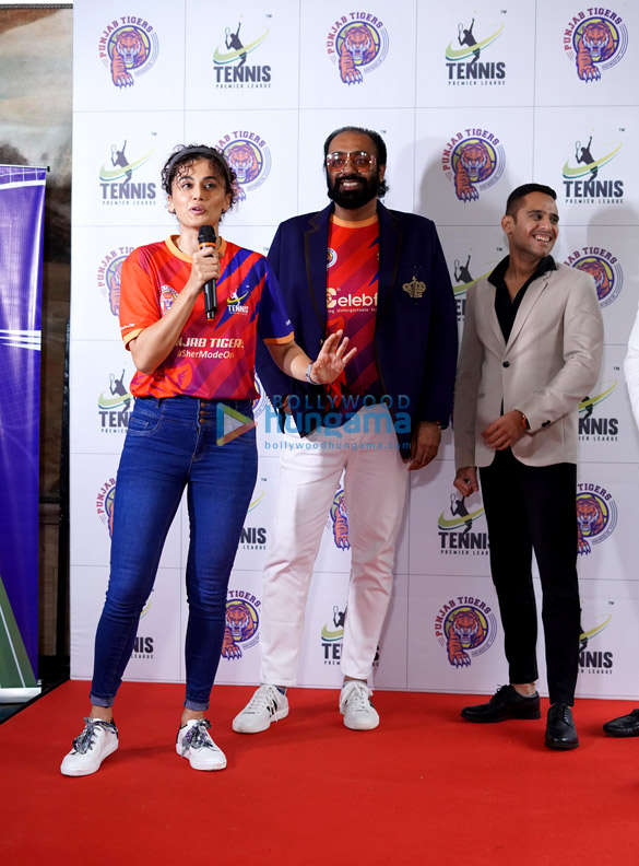 photos taapsee pannu graces the grand launch of team punjab tigers 2