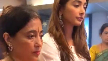 Pooja Hegde performs Ganesh aarti with family