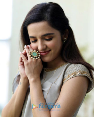 Celebrity Photos of Shirley Setia