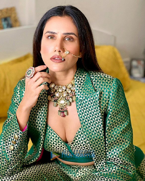 sonnalli seygall 2 30