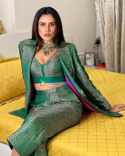 Celeb Photos Of Sonnalli Seygall