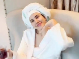 Sonnalli Seygall enjoys a relaxing spa day
