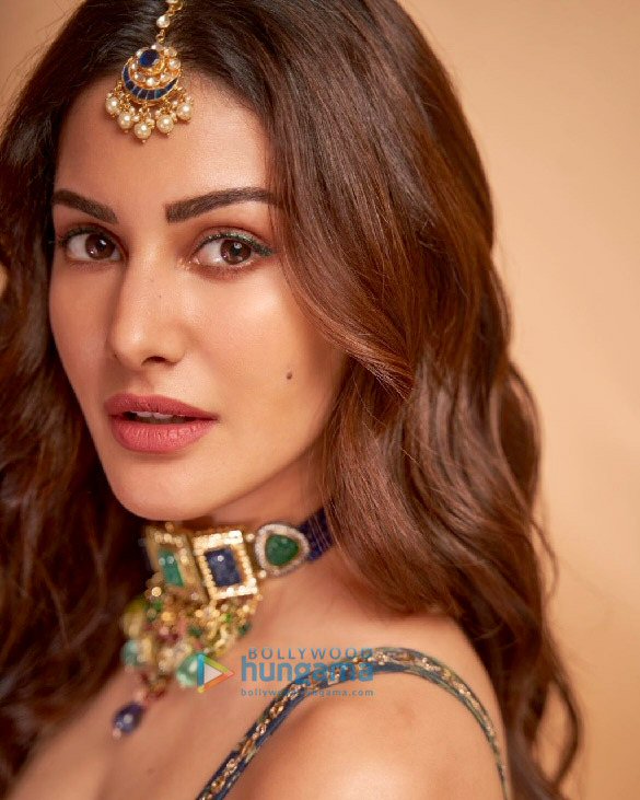 amyra dastur 1 41