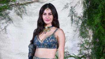 Amyra Dastur looks like a diva in blue lehenga