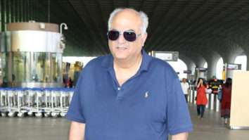 Boney Kapoor smiles for paps at the airport