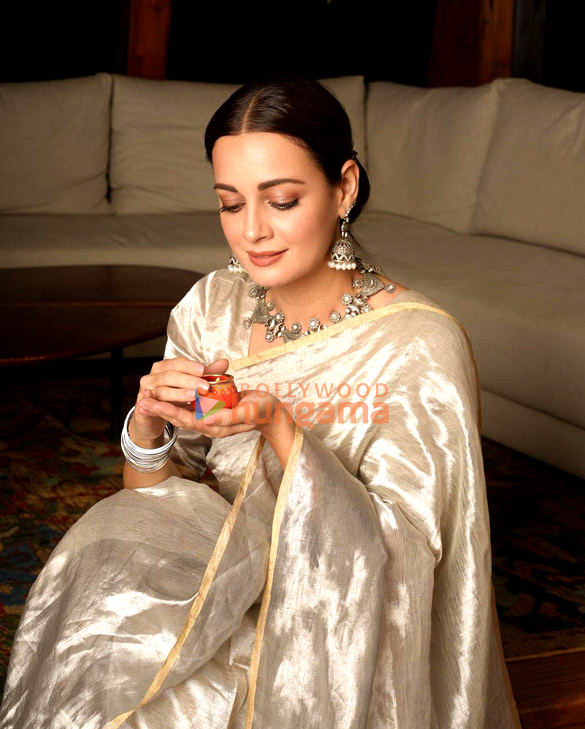 dia mirza 4 15