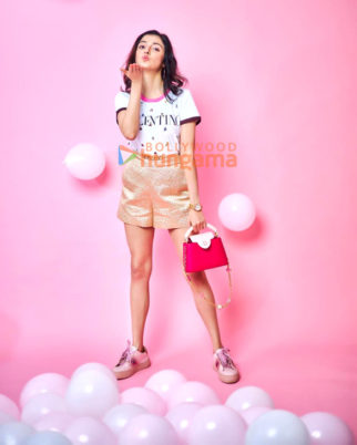 Celeb Photos Of Divya Khosla Kumar