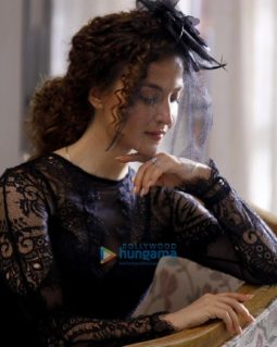 Celeb Photos Of Elli AvrRam