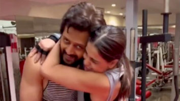 Genelia D’souza helps out Riteish Deshmukh in his workout