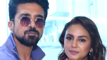 Huma Qureshi, Saqib Saleem, Zaheer Iqbal, Sonakshi Sinha pose for paps with Double XL poster