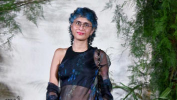 Kiran Rao rocks the blue hair along with black saree