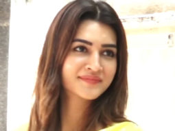 Kriti Sanon looks beautiful in simple yellow salwar