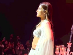 Kriti Sanon looks drop dead gorgeous as she walks for Lakme Fashion week