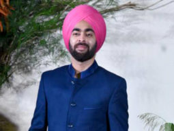 Manjot Singh arrives for Richa-Ali’s reception in blue suit
