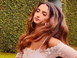 Palak Tiwari flaunts her perfect body in white outfit