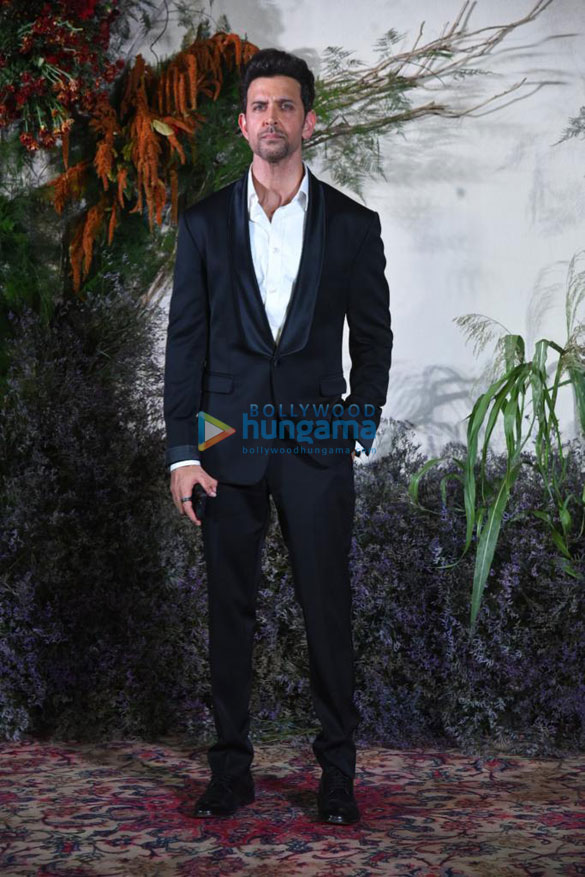 photos ali fazal and richa chadha snapped at their wedding reception along with other celebs final 4