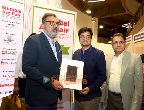 photos boman irani inaugurates mumbai art fair 8
