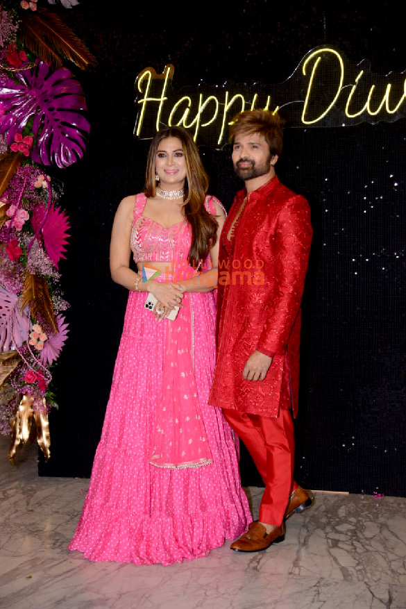 photos celebs attend krishan kumars diwali bash 28