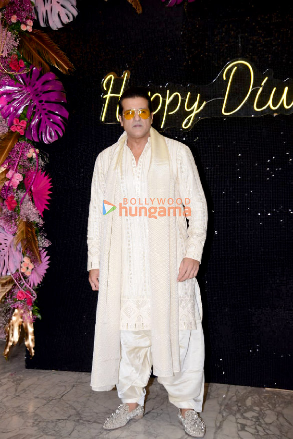 photos celebs attend krishan kumars diwali bash 29
