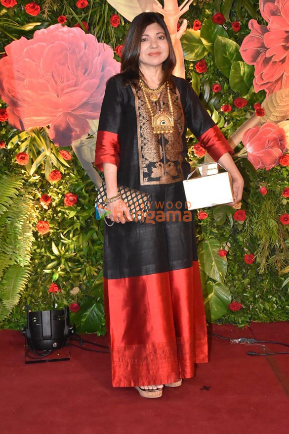 photos celebs attend ramesh s tauranis diwali bash 12