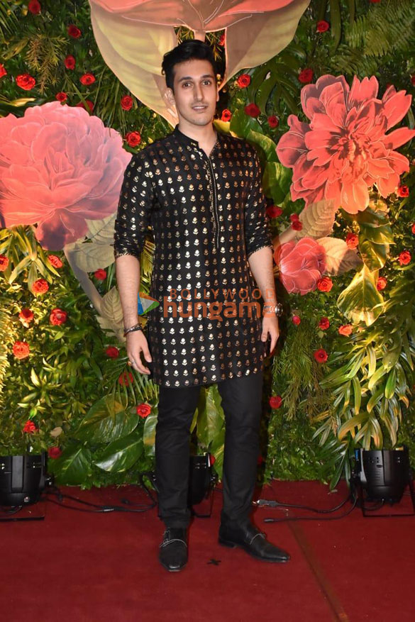 photos celebs attend ramesh s tauranis diwali bash 664433 11