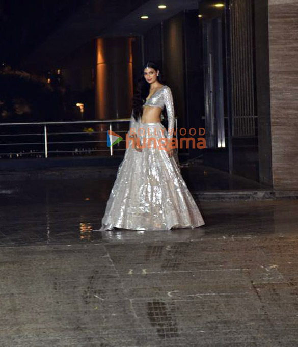 photos celebs attend sonam kapoor ahujas diwali bash 8