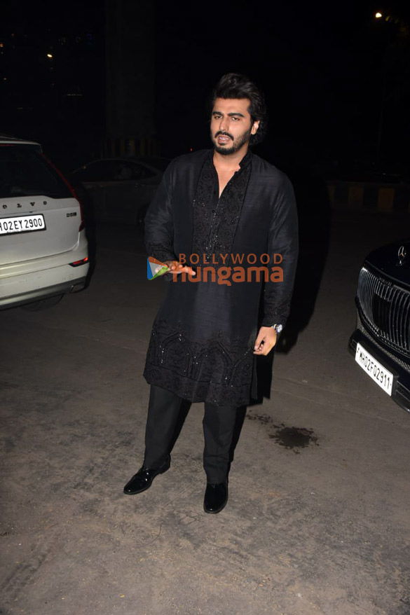 photos celebs attend sonam kapoor ahujas diwali bash 9