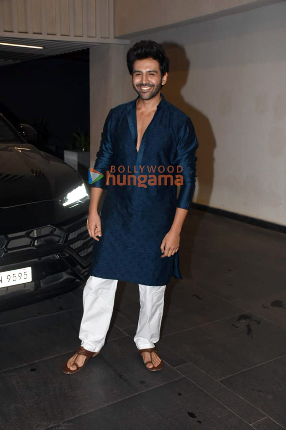 photos celebs grace ayushmann khurranas diwali party1 14