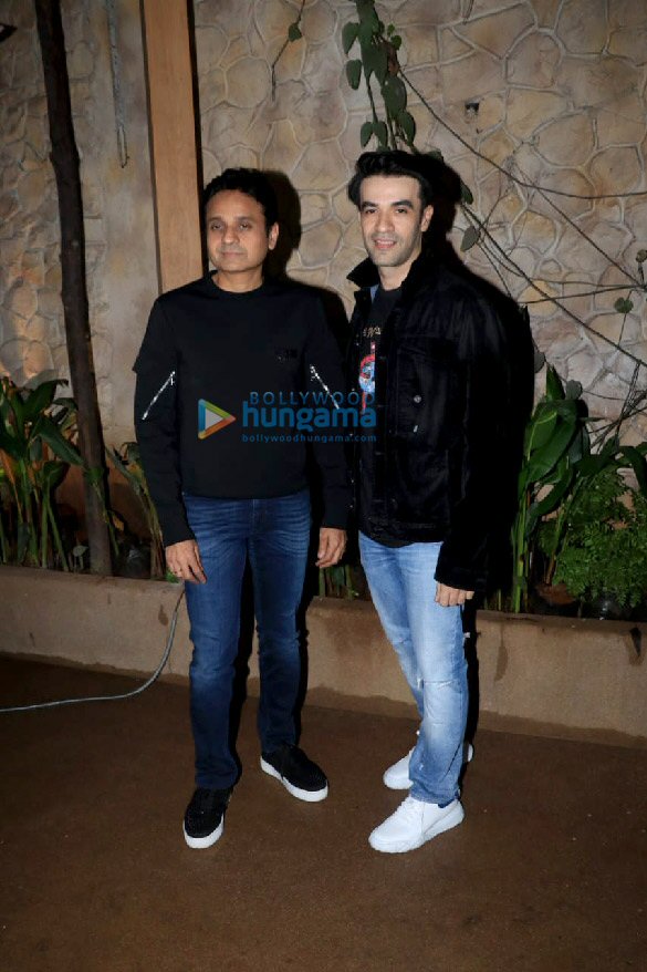 photos celebs grace bunty sajdehs birthday bash 19