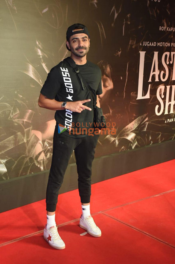 photos deepika padukone vidya balan and other celebs grace the special screening of chhello show more 12