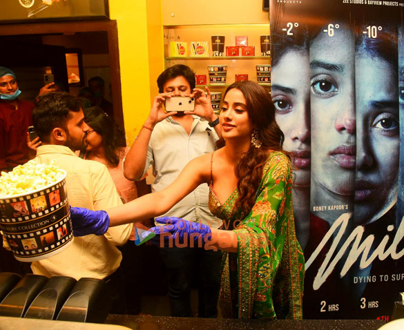 photos janhvi kapoor promotes her upcoming film mili 6